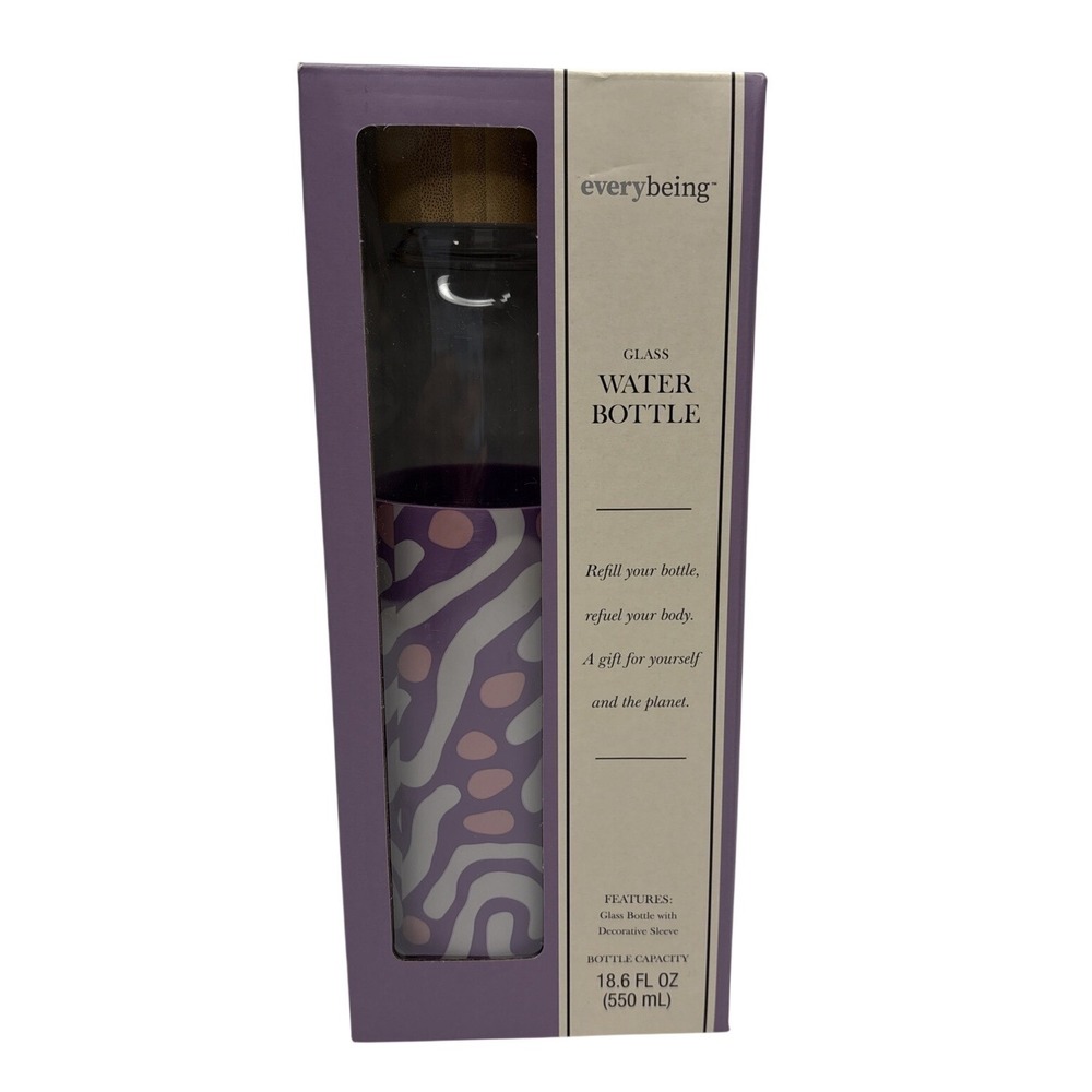 Everybeing Glass Water Bottle with Purple Decorative Silicone Sleeve 18.6 FL Oz‎